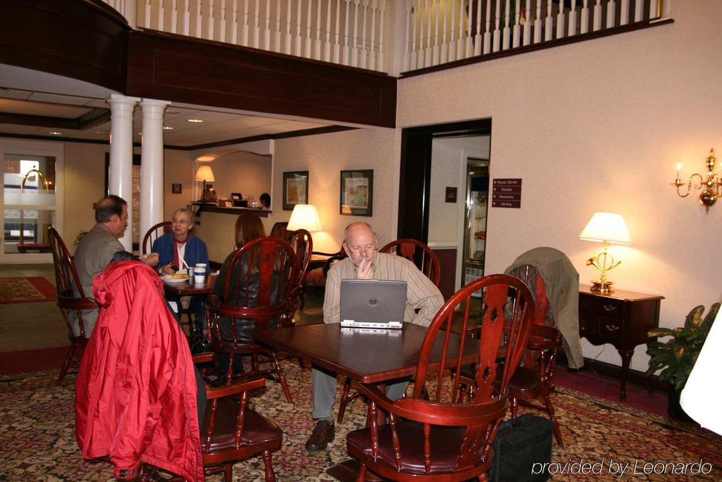 Hampton Inn & Suites Bethlehem Restaurant foto